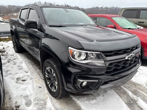 Used 2022 Chevrolet Colorado Z71 image 2