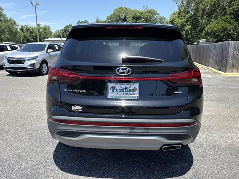 Used 2023 Hyundai Santa Fe SE AWD/4WD image 4