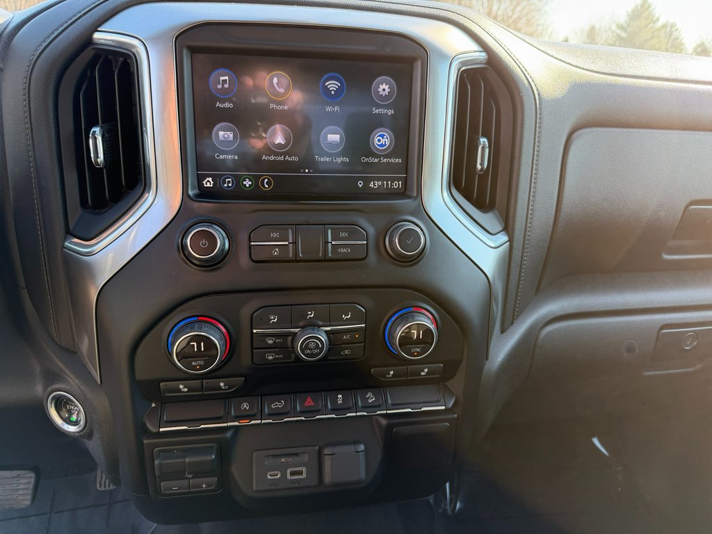 Used 2019 Chevrolet Silverado 1500 RST w/ True North Edition AWD/4WD image 14