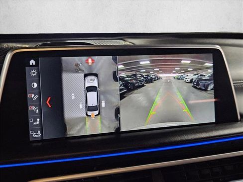 Used 2018 BMW ALPINA B7 xDrive AWD/4WD image 14