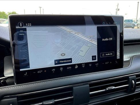 Used 2024 Lincoln Corsair FWD image 32