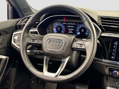Certified 2024 Audi Q3 2.0T Premium w/ Convenience Package image 18