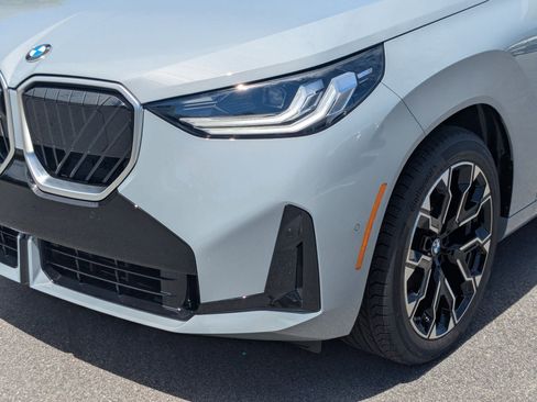 New 2025 BMW X3 xDrive30i w/ Premium Package image 9