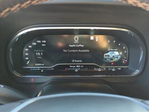 Used 2023 GMC Yukon AT4 w/ Technology Package image 16