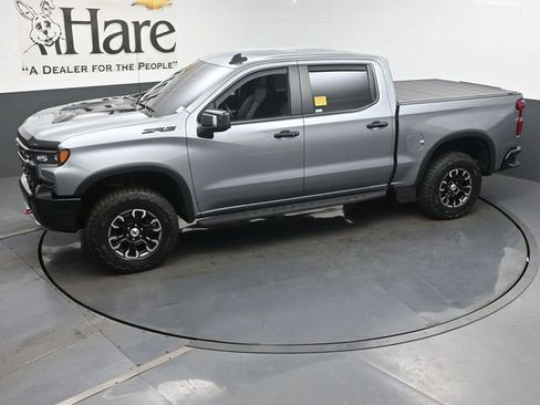 Used 2023 Chevrolet Silverado 1500 ZR2 AWD/4WD image 38