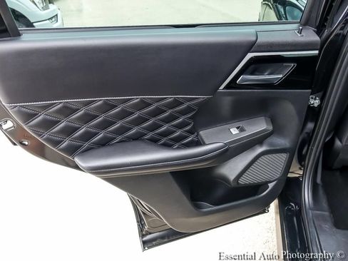 Used 2022 Mitsubishi Outlander SEL AWD/4WD image 22
