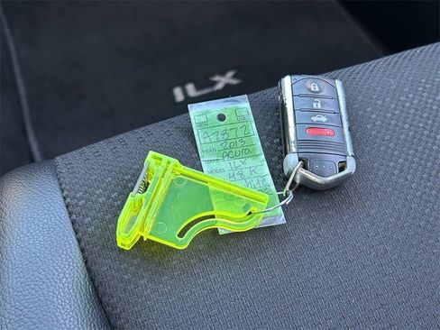 Used 2013 Acura ILX image 32