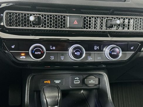 Used 2024 Honda Civic EX-L image 23