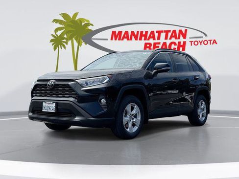 Certified 2019 Toyota RAV4 XLE w/ Carpet Mat Package FWD image 1