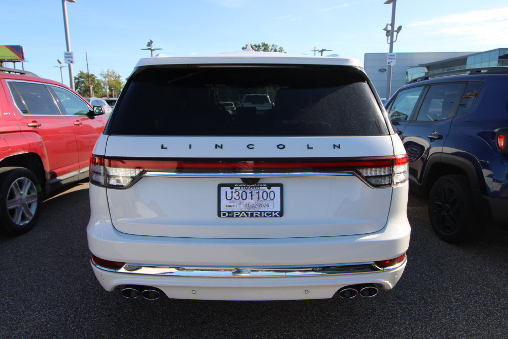 Used 2024 Lincoln Aviator Black Label AWD/4WD image 13