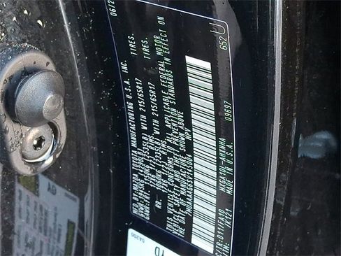 Certified 2025 Toyota Corolla Cross L image 26