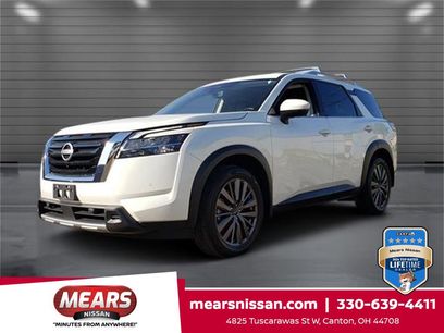 Used 2023 Nissan Pathfinder SL w/ SL Premium Package