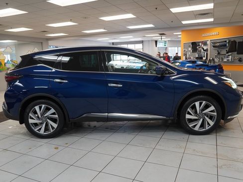 Used 2020 Nissan Murano SL w/ Moonroof Package image 14