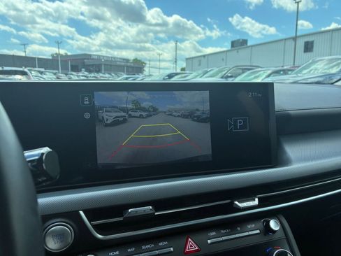 Used 2025 Hyundai Sonata SEL FWD image 24