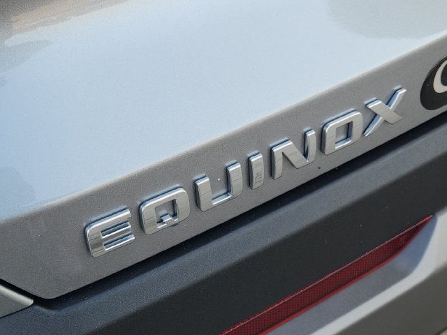 Used 2026 Chevrolet Equinox LT FWD image 9