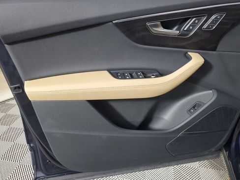 Used 2025 Audi Q7 3.0T Premium Plus w/ Premium Plus Package image 19