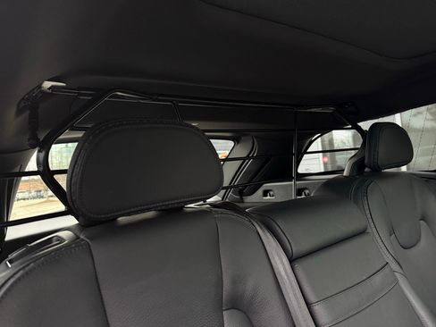 Used 2018 Volvo V90 T5 Cross Country w/ Convenience Package image 38