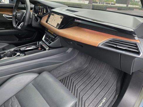 Used 2023 Audi e-tron GT Prestige AWD/4WD image 47