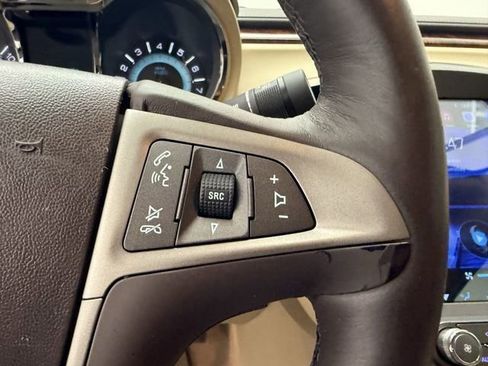 Used 2013 Buick LaCrosse Premium image 17