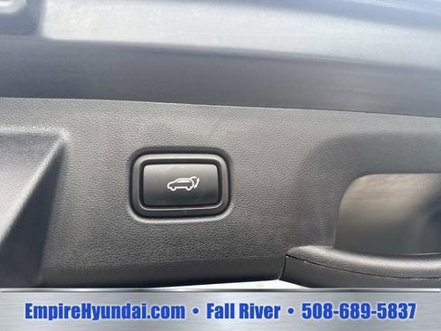 Used 2022 Hyundai Tucson SEL w/ Convenience + Premium Package AWD/4WD image 8