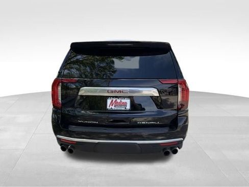 Used 2024 GMC Yukon Denali AWD/4WD image 6