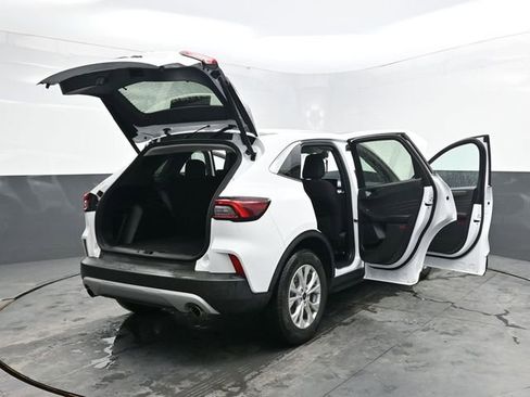 Used 2023 Ford Escape Active w/ Tech Pack #1 FWD image 44