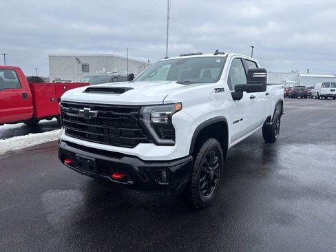 New 2026 Chevrolet Silverado 2500 LT w/ Trail Boss Package image 4