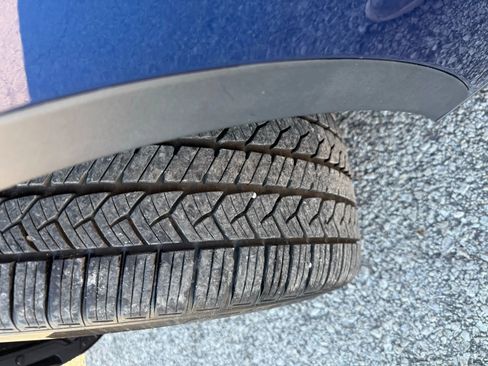 Used 2020 Tesla Model Y Long Range image 16