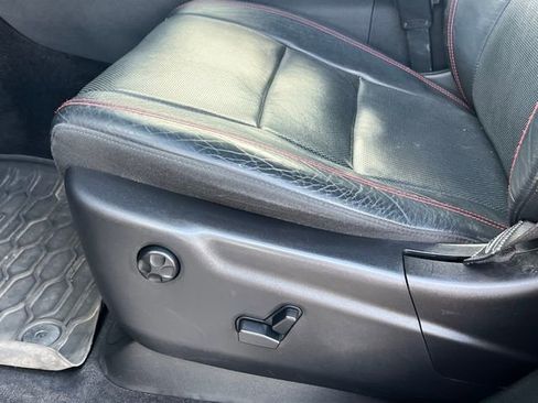 Used 2017 Dodge Durango R/T w/ Trailer Tow Group IV image 27