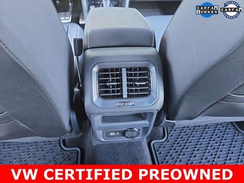 Used 2023 Volkswagen Tiguan SE R-Line image 15