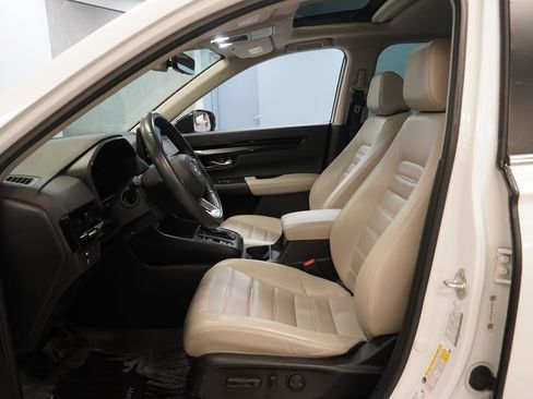 Used 2023 Honda CR-V EX-L image 6