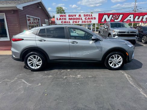 Used 2024 Buick Envista Preferred FWD image 4