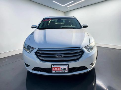Used 2016 Ford Taurus SEL FWD image 7
