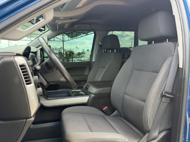 Used 2019 Chevrolet Silverado 2500 LT w/ LT Convenience Package AWD/4WD image 7