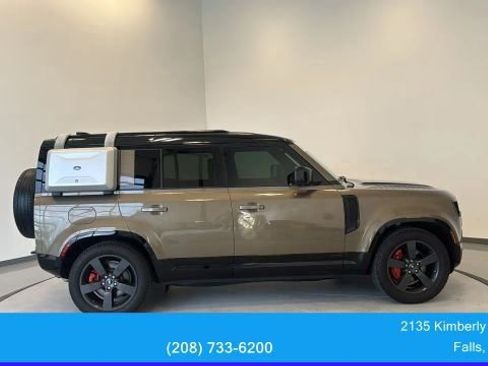 Used 2020 Land Rover Defender 110 X AWD/4WD image 12