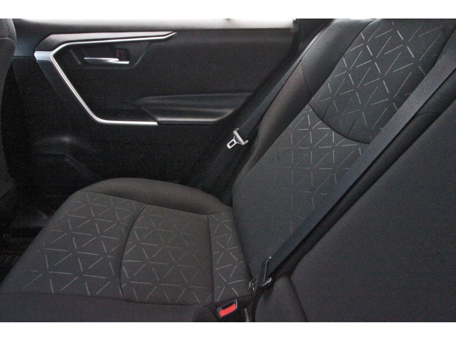 Used 2023 Toyota RAV4 XLE w/ Convenience Package FWD image 15