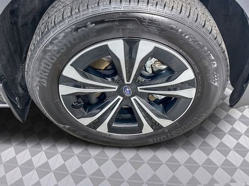Used 2024 Subaru Solterra Premium image 32