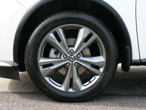 Used 2019 Nissan Murano Platinum AWD/4WD image 14