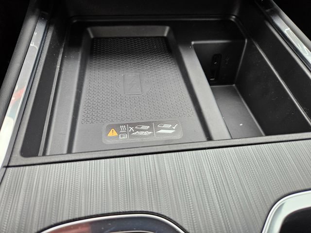 New 2026 GMC Acadia Elevation w/ Elevation Premium Package AWD/4WD image 31
