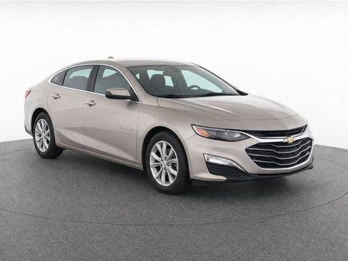 Used 2024 Chevrolet Malibu LT FWD image 1