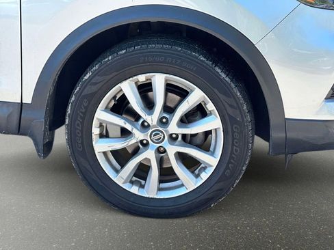 Used 2020 Nissan Rogue Sport SV AWD/4WD image 7