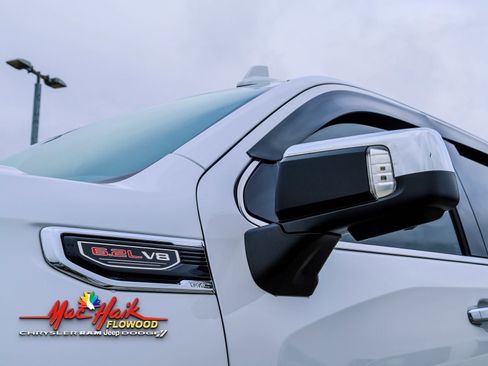 Used 2023 GMC Sierra 1500 Denali image 3