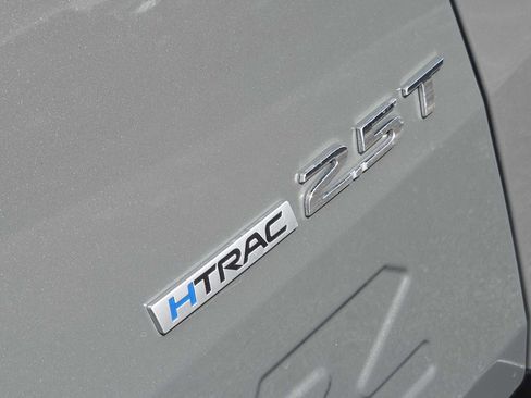 Certified 2023 Hyundai Santa Cruz Limited AWD/4WD image 10
