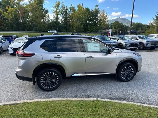 New 2026 Nissan Rogue Platinum AWD/4WD image 19
