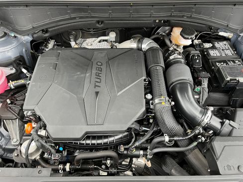 Used 2025 Hyundai Santa Fe SEL image 37