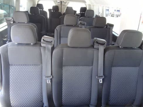 Used 2023 Ford Transit 350 XLT image 9