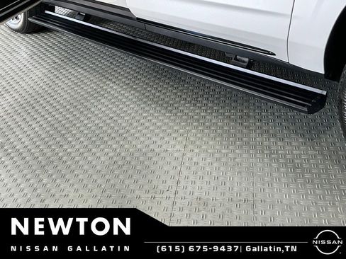 Used 2021 Cadillac Escalade ESV Sport Platinum RWD image 14