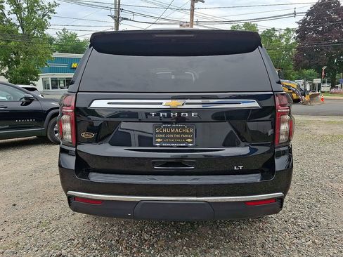 Certified 2022 Chevrolet Tahoe LT w/ Luxury Package AWD/4WD image 7
