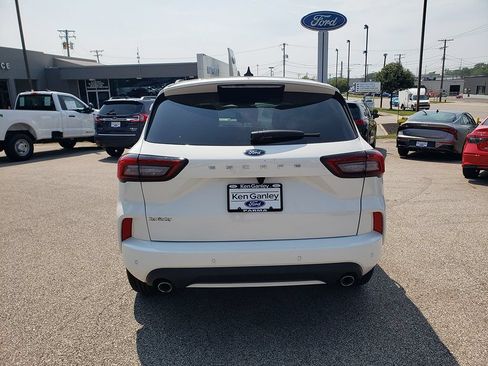 Certified 2023 Ford Escape ST-Line w/ Tech Pack #1 FWD image 6