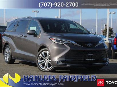 Certified 2021 Toyota Sienna Platinum